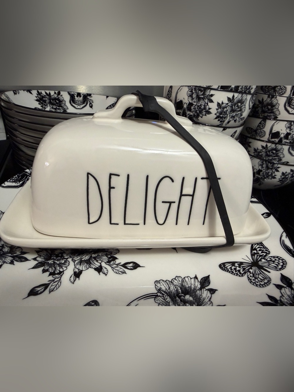 Rae Dunn - Delight butter dish